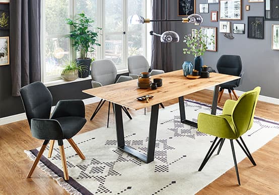 Esszimmer in der JOBST WOHNWELT in Traunreut